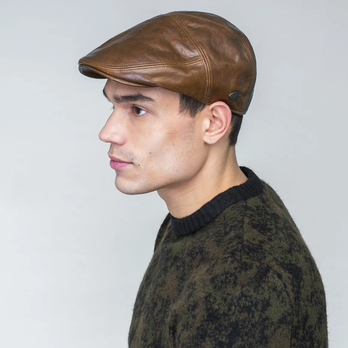 reffell_2-1.webp Bailey Hats Leather | Reffell